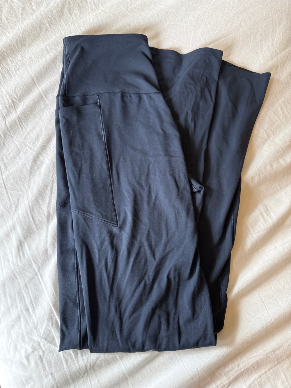 RHONE Women's Navy Performance Leggings with Side Pocket